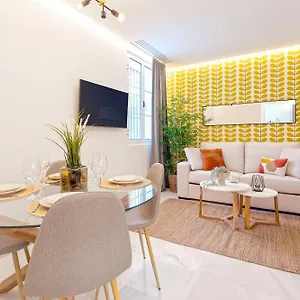  Apartment Genteel Catedral Spain